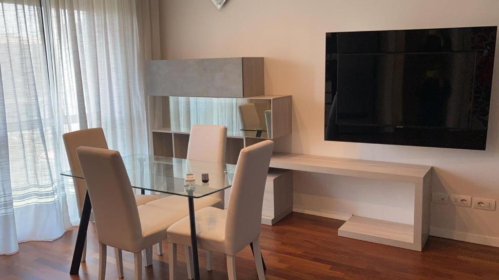 Achille Apartment ミラノ エクステリア 写真